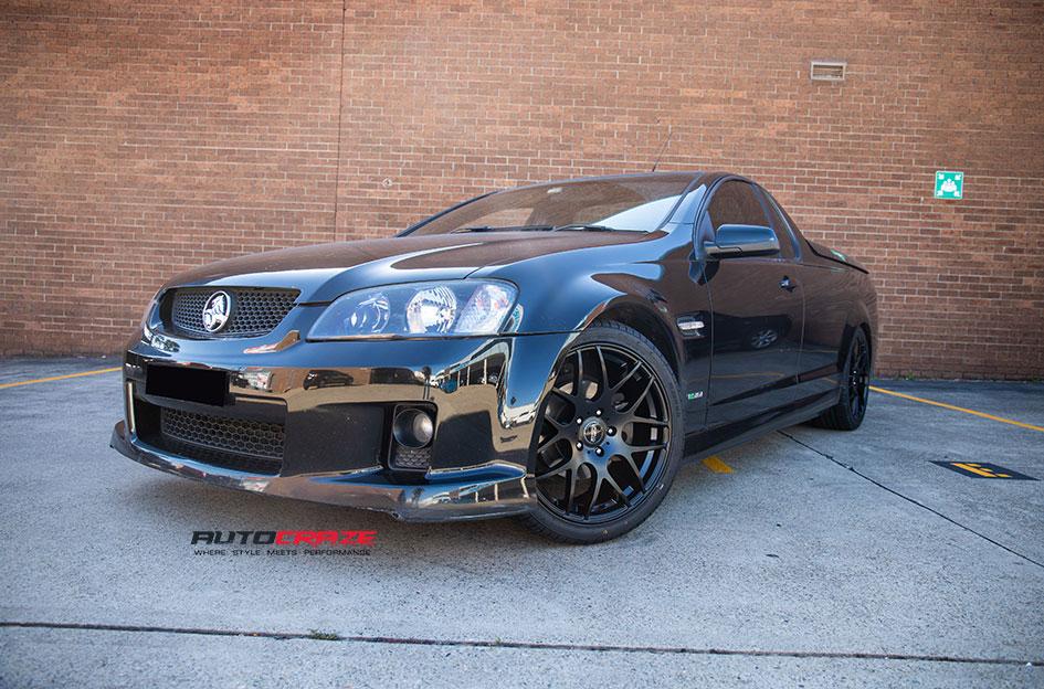 HOLDEN-COMMODORE-M-SPEC-MATTE-BLACK